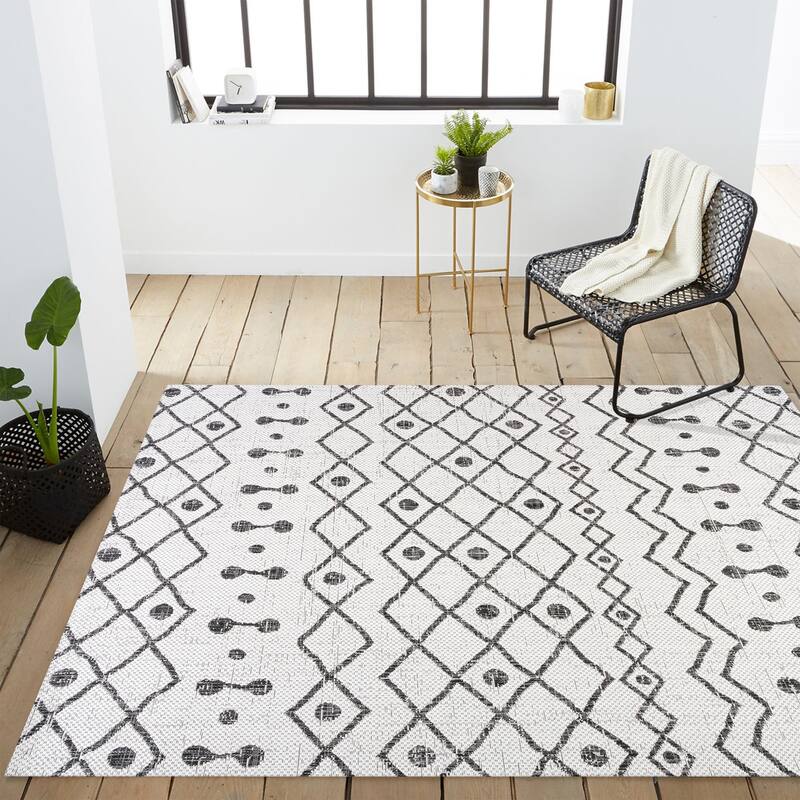 JONATHAN Y Tokay Tribal Bohemian Indoor/Outdoor Area Rug