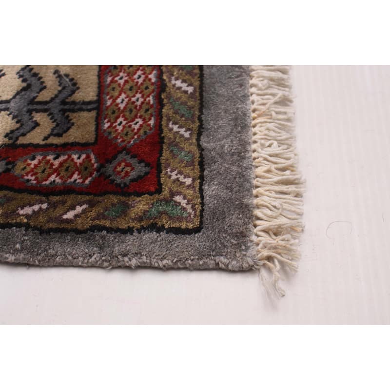 ECARPETGALLERY Hand-knotted Kashmir Grey Silk Rug - 4'10 x 7'0