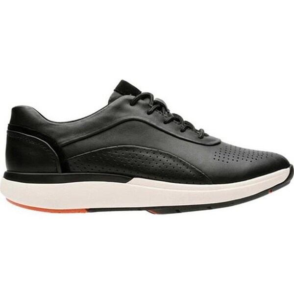 clarks un cruise lace black