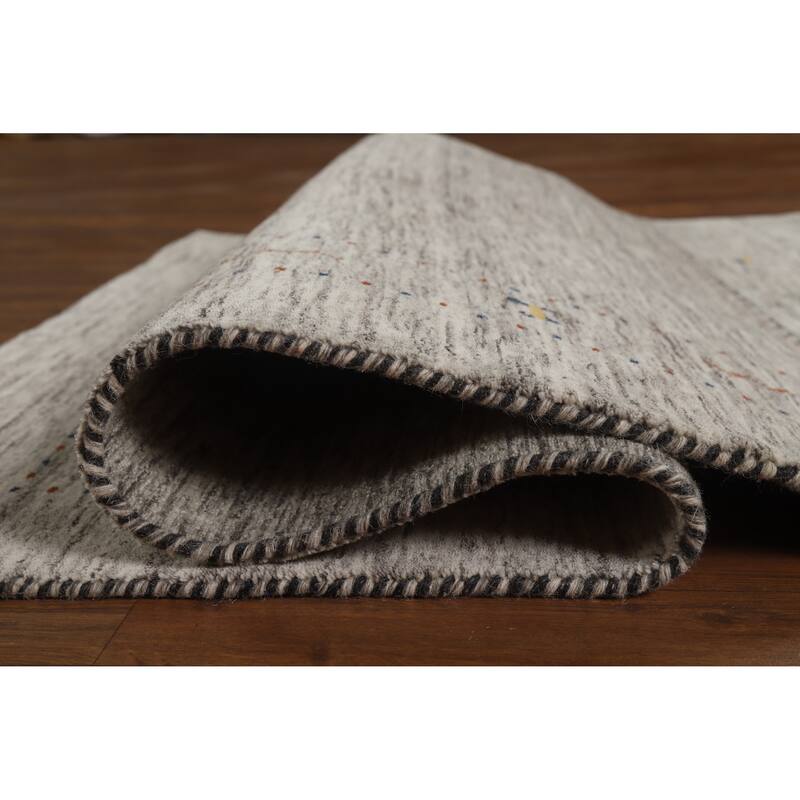 Hand Knotted Oriental 100% Wool Carpet Tribal Animal Pictorial Beige & Ivories Gabbeh Area Rug - 5' 10'' X 4' 1''