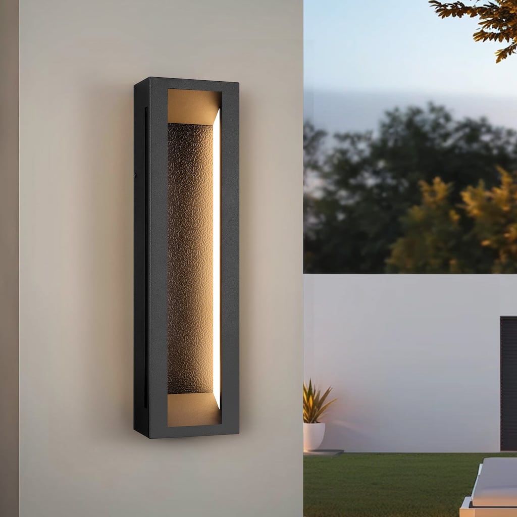 LamQee Modern Black Outdoor Wall Light Linear Textured LED Wall Sconce