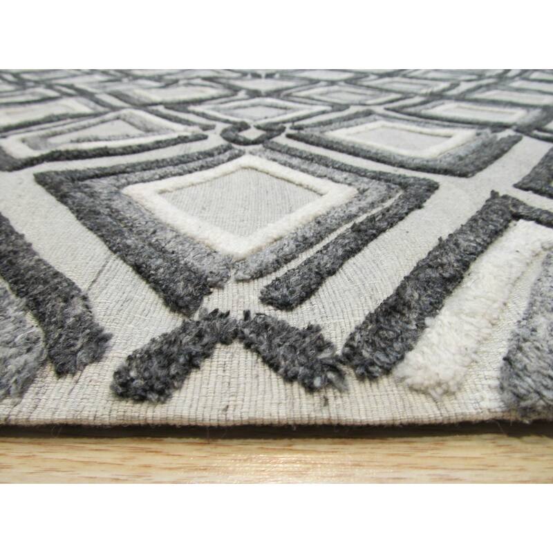 Gray Contemporary Geometric Raga Area Rug - 5' x 8'