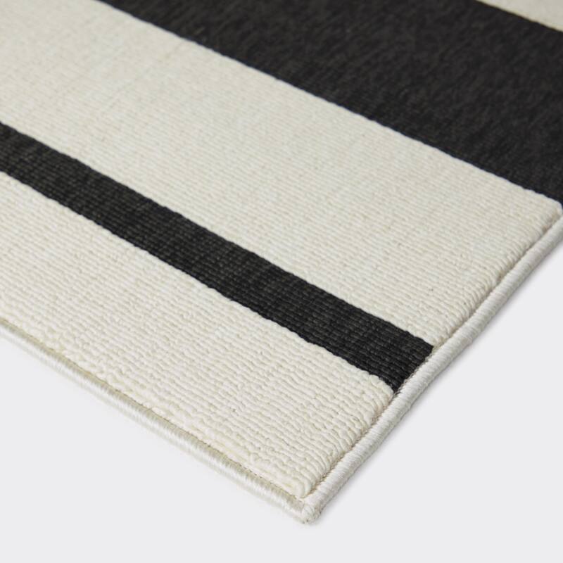 Mandarino Modern Striped Indoor/Outdoor Area Rug