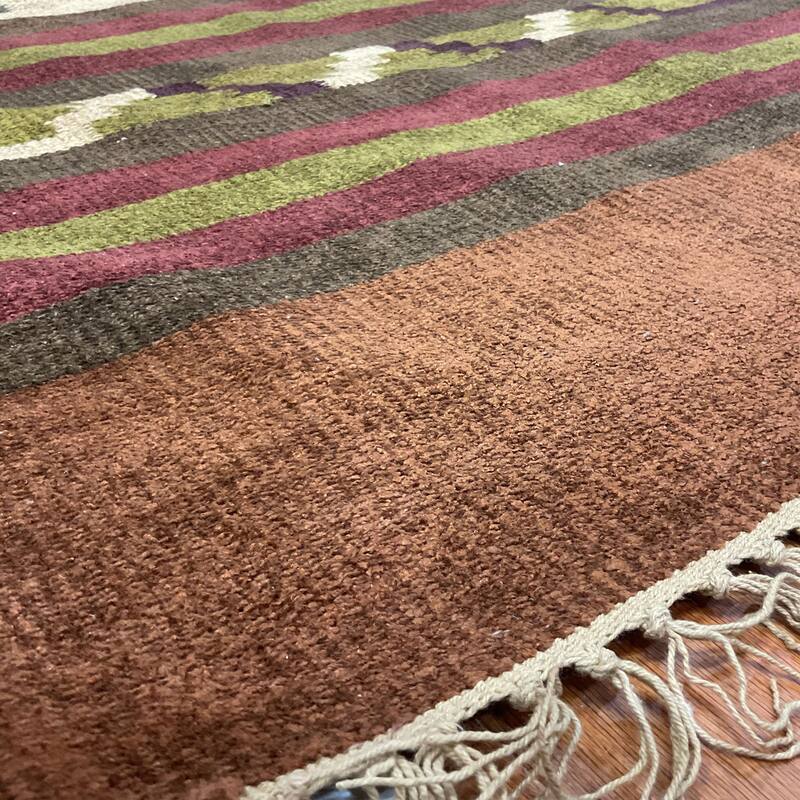 HERAT ORIENTAL Handmade 2'6 x 12' Chenille Geometric Kilim Runner - 2'6" x 12'1"