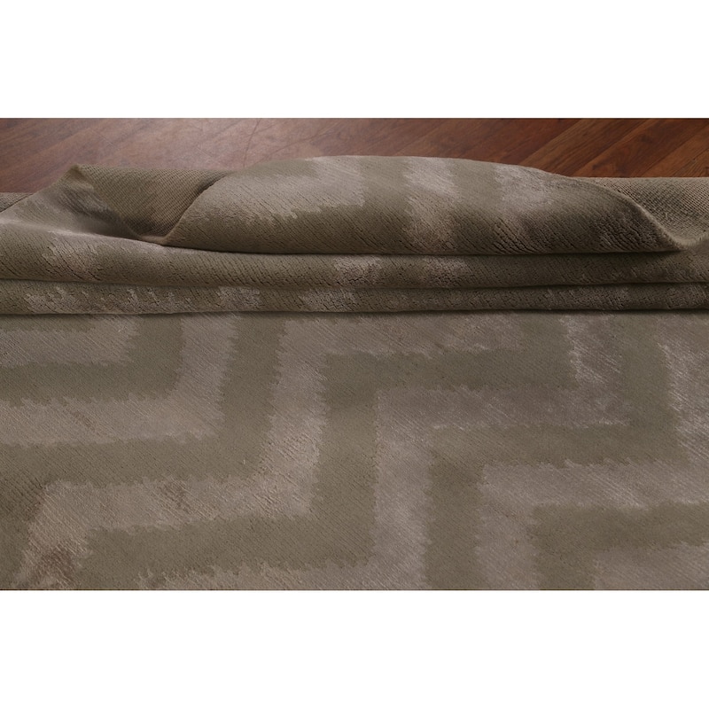 Chevron Style Nepalese Oriental Area Rug Handmade Wool Carpet - 8'0" x 9'7"