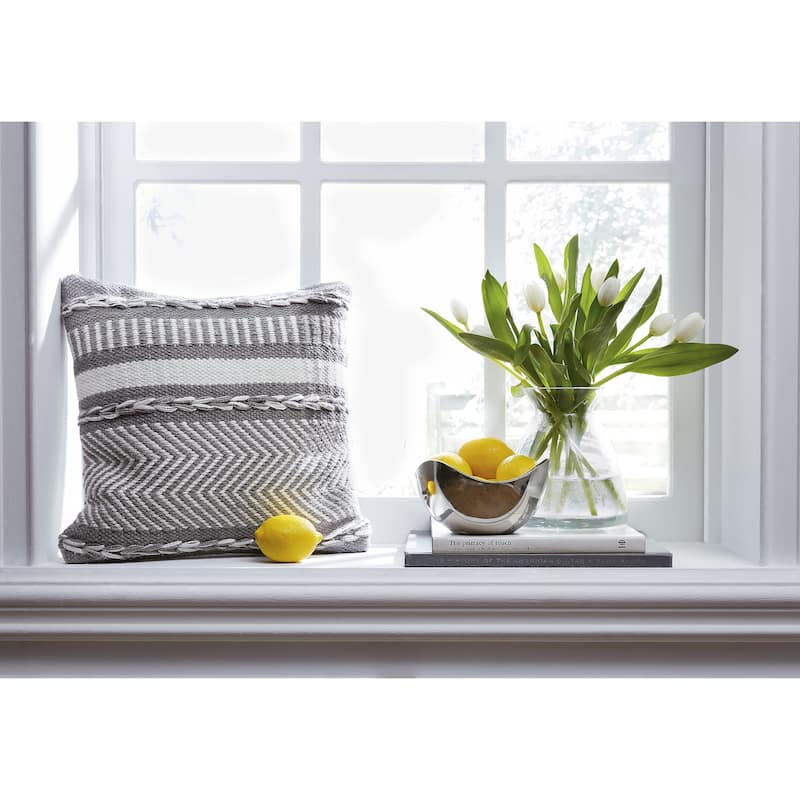 Ashley Furniture Yarnley Gray/White Indoor/Outdoor Pillow