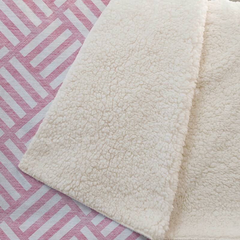 Premium Machine Washable Contemporary Geo Sherpa Throw Blanket