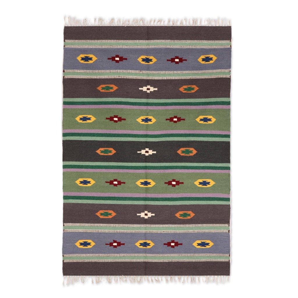 Handmade Garden of Stars Wool area rug (India) - Big