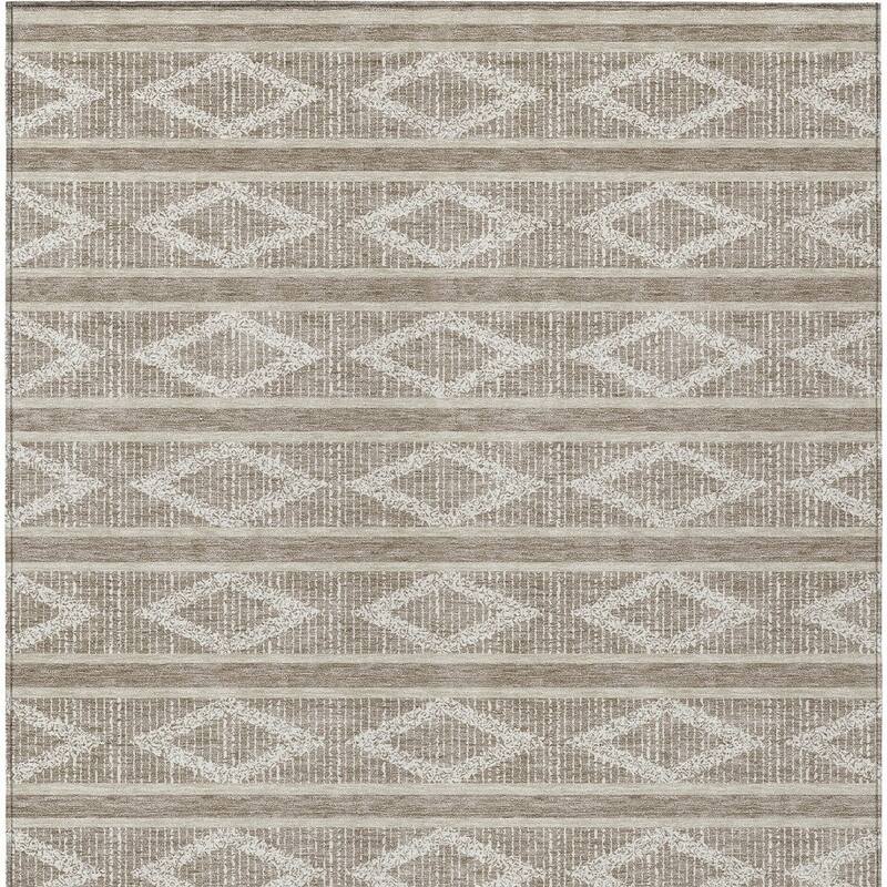 HomeRoots Geometric Transitional Rectangle Outdoor Rug