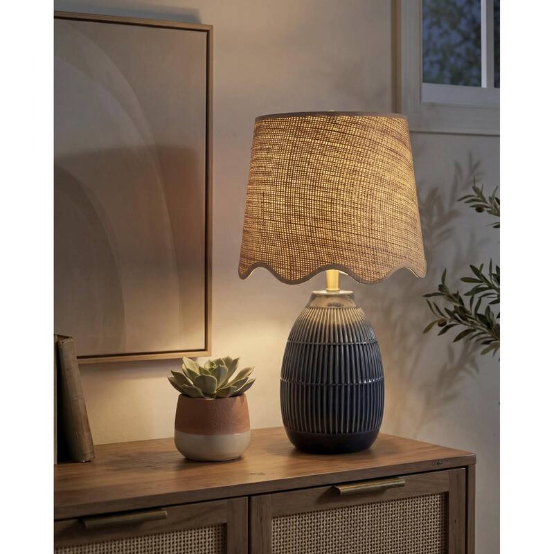 Livabliss Soleny Traditional Accent Table Lamp