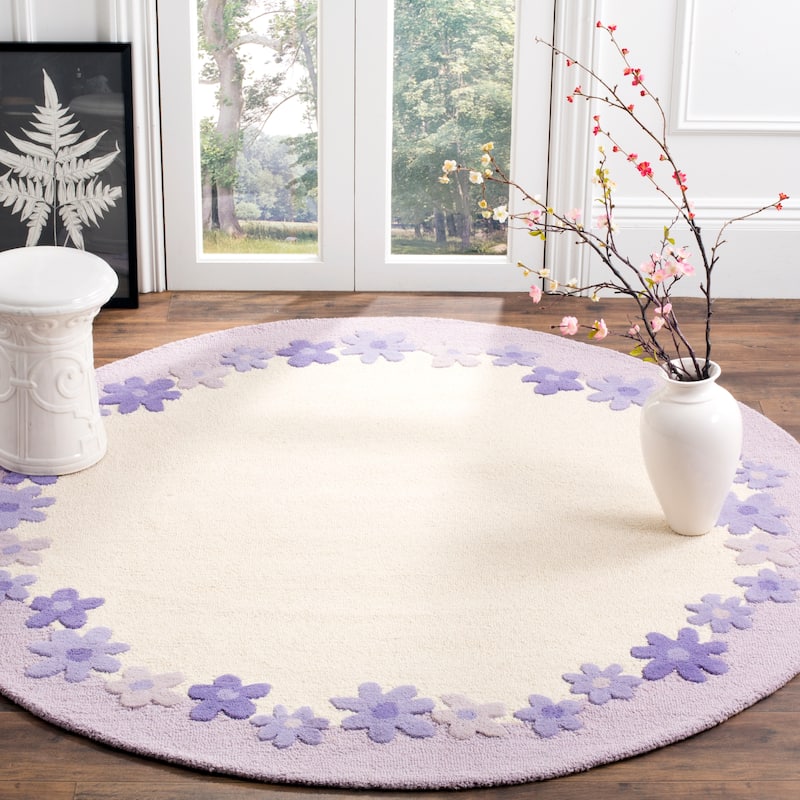 SAFAVIEH Handmade Children's Daisy Borders Ivory New Zealand Wool Rug