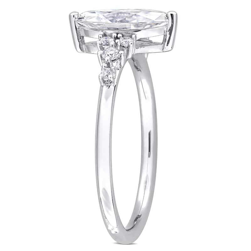 Miadora 1 1/8ct DEW Marquise-Cut Created Moissanite Engagement Ring in Sterling Silver