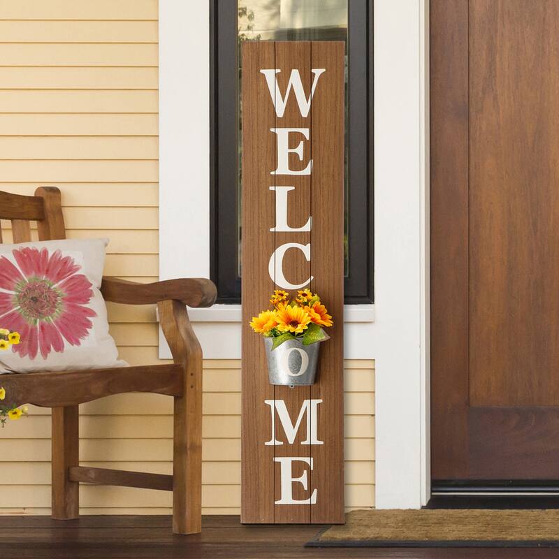 Glitzhome 42-inch Wooden Welcome Porch Sign Wall Decor with Metal Planter