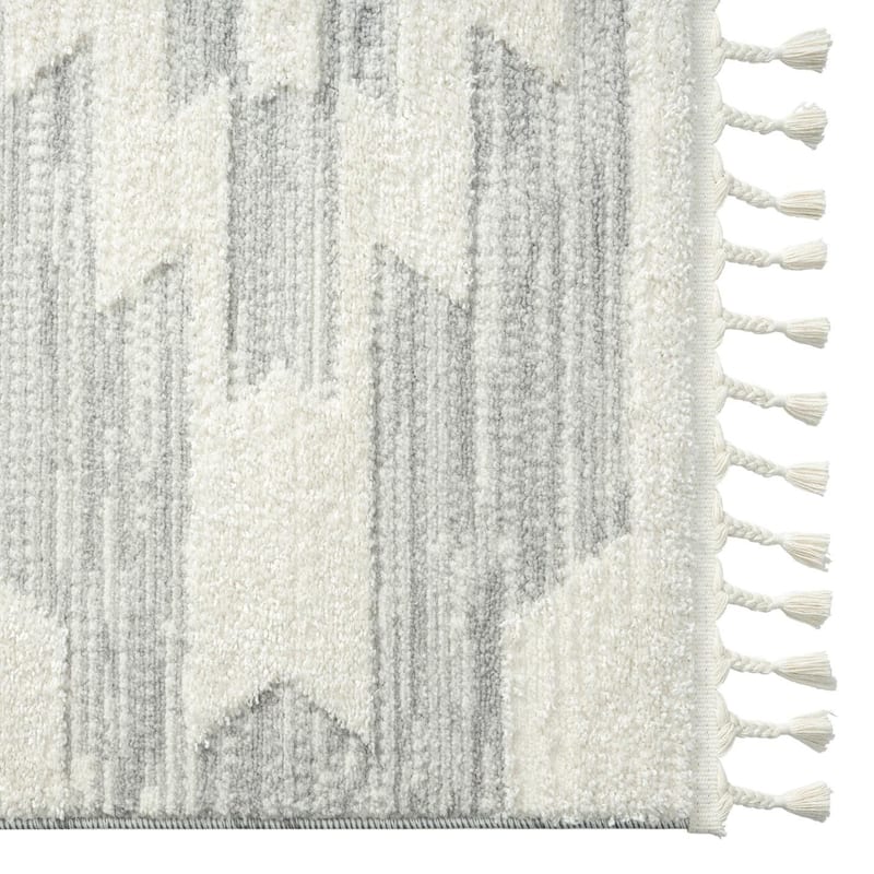 Luxe Weavers Geometric South Western Area Rug, Carpet with Fringe