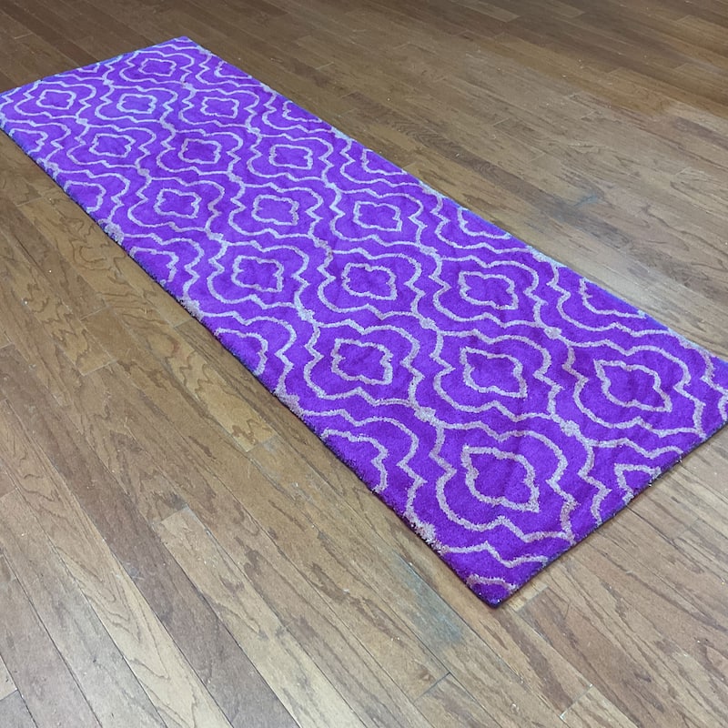 HERAT ORIENTAL Handmade Tibetan Wool Runner - 2'6 x 8'
