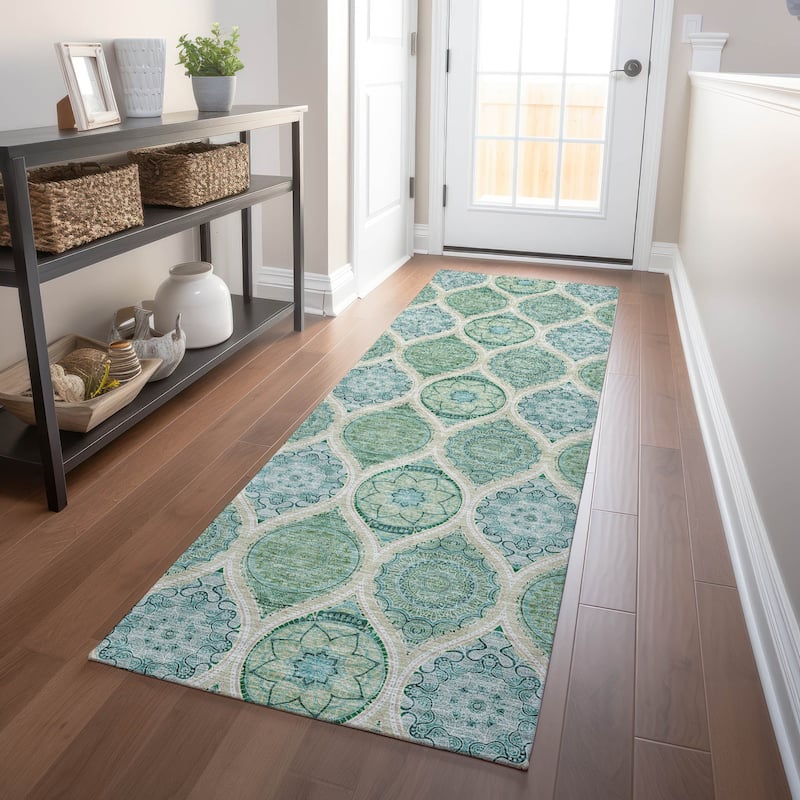 Machine Washable Indoor/ Outdoor Boho Mosaic Chantille Rug