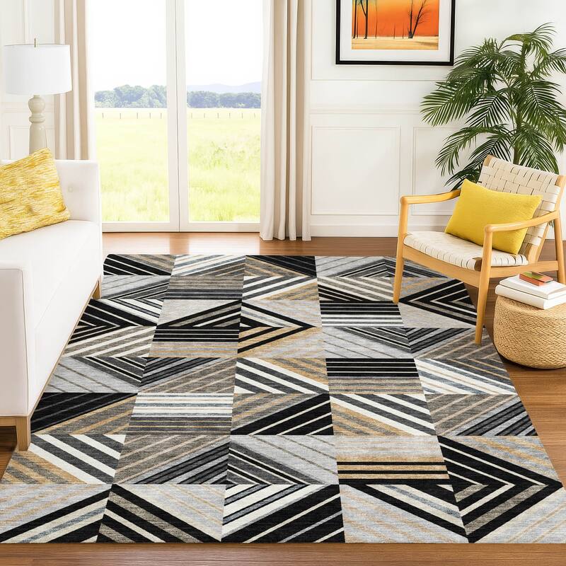 Machine Washable Indoor/ Outdoor Geo Mosaic Chantille Rug