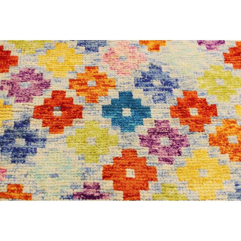 Boho Chic Balochi Day Blue/Gray Hand Knotted Wool Rug - 5'11'' x 7'10''
