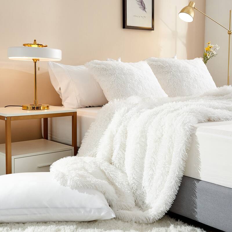 Plush Fluffy Shaggy Crystal Velvet Duvet Cover - White - Queen