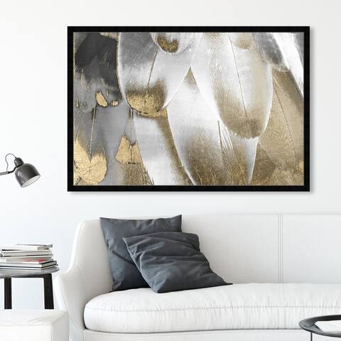Oliver Gal 'Royal Feathers' Fashion and Glam Framed Wall Art Prints Feathers - Gold, White