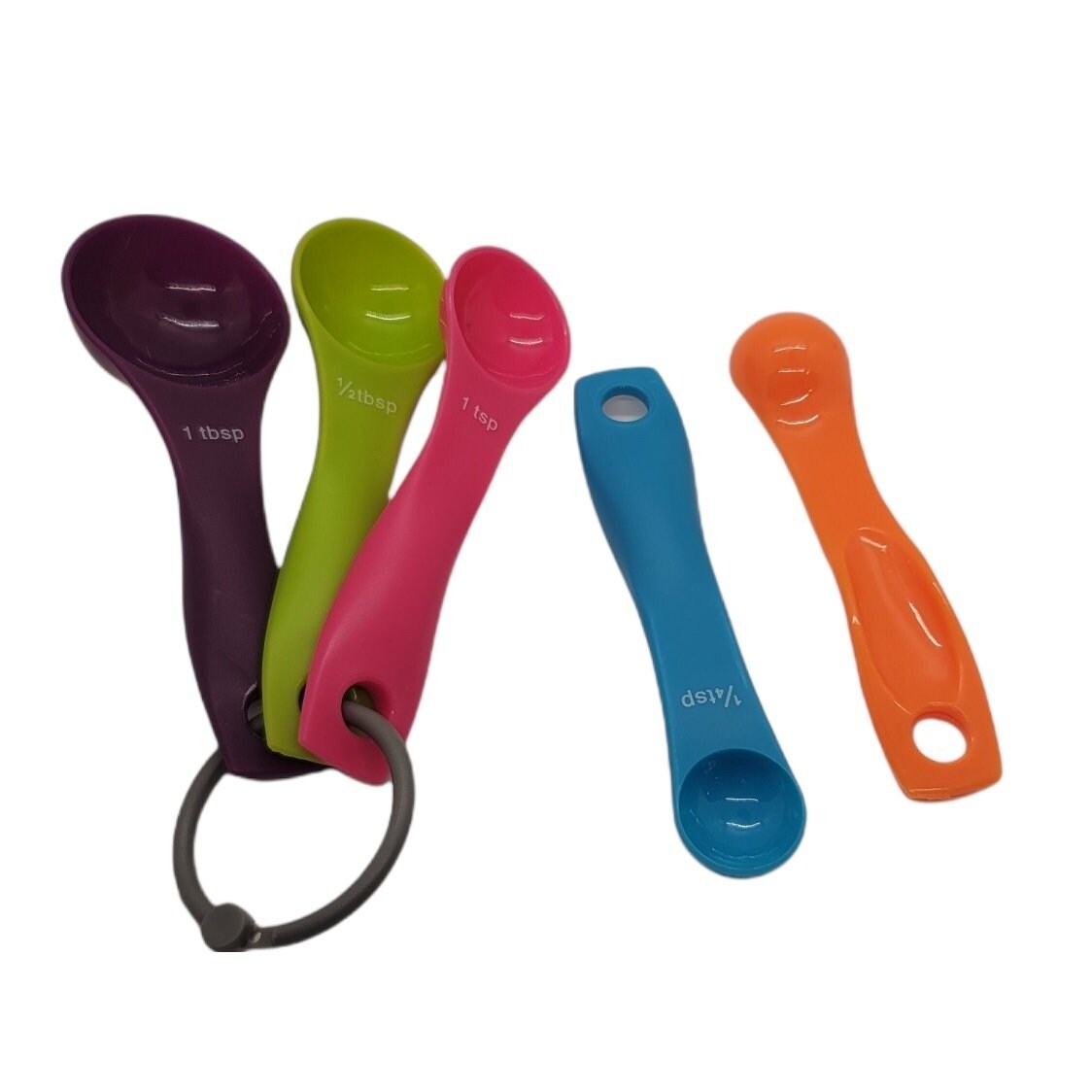 https://ak1.ostkcdn.com/images/products/is/images/direct/4f21362b200e199116deb63e69d2476944d2ad45/5-Piece-Colorful-Plastic-Nesting-Measuring-Spoon-Set---1-4-tsp-to-1-tbsp-for-Dry-or-Liquid-Ingredients.jpg