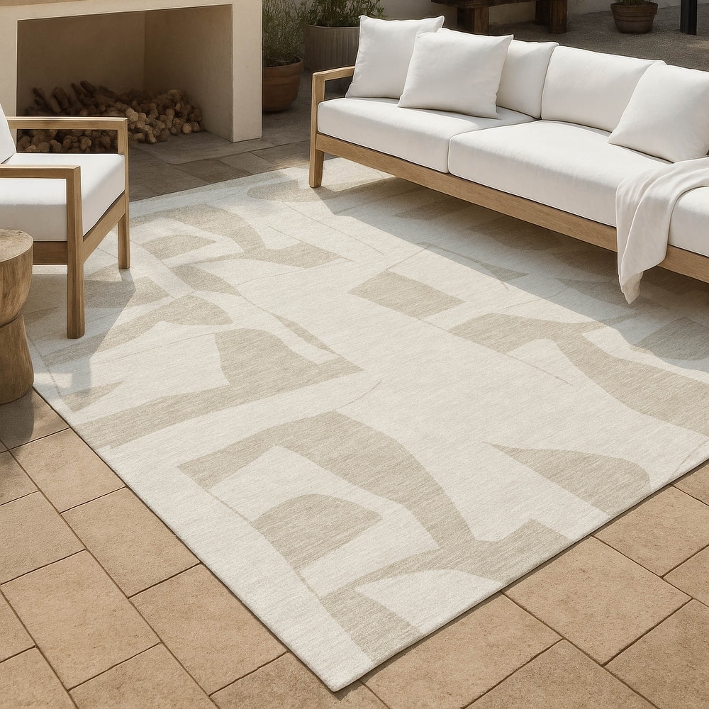 Machine Washable Indoor/ Outdoor Modern Creede Chantille Rug