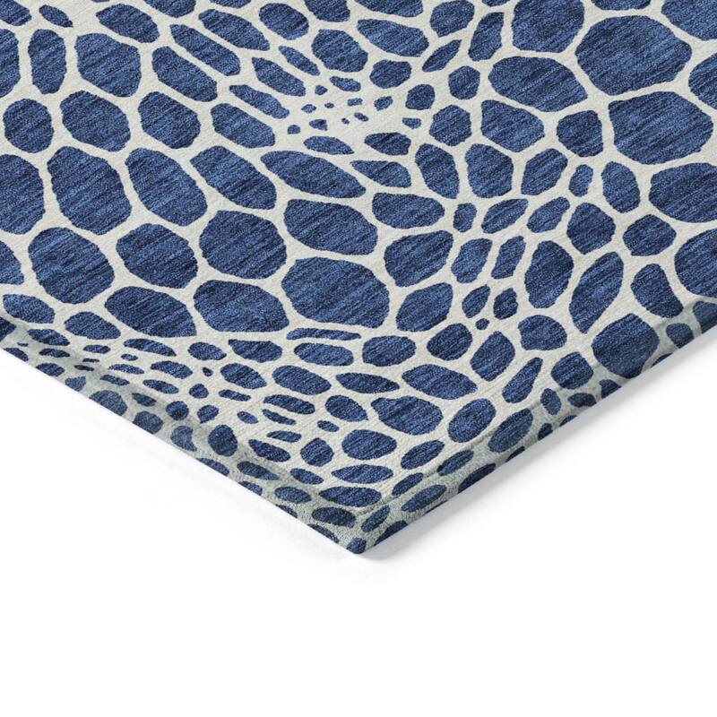 HomeRoots Geometric Transitional Rectangle Outdoor Rug