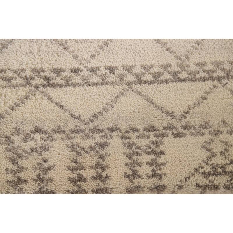 Ivory Geometric Moroccan Indian Area Rug Hand-knotted Wool Carpet - 4'1"x 6'0"