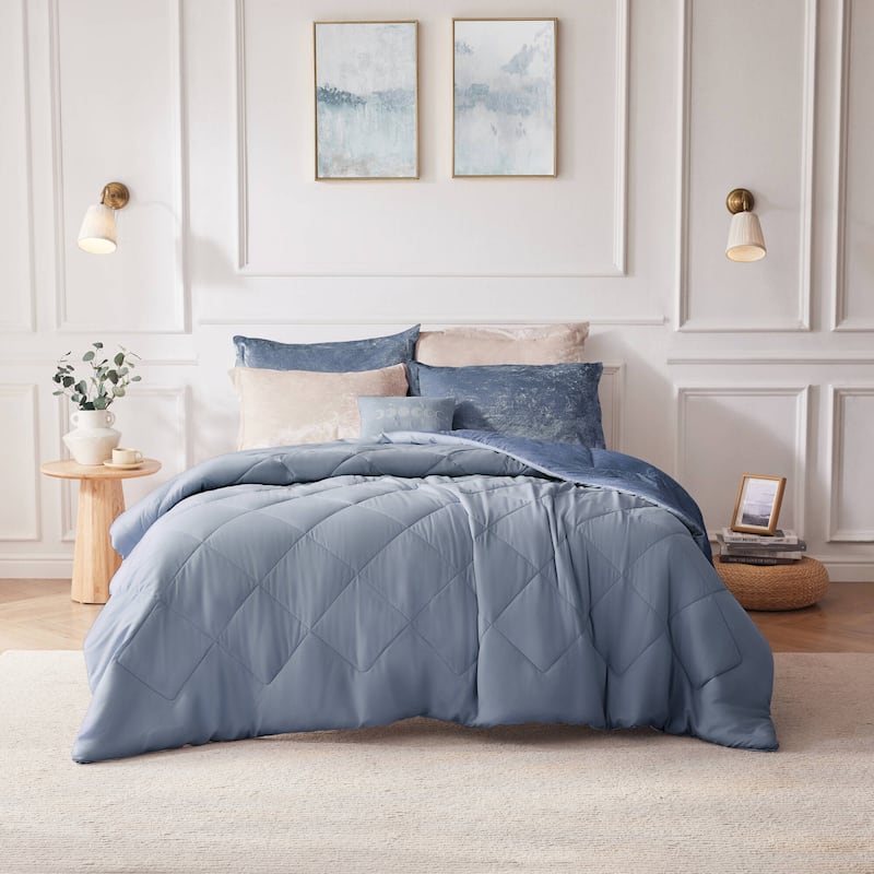 Intelligent Design Isabel Velvet Comforter Set