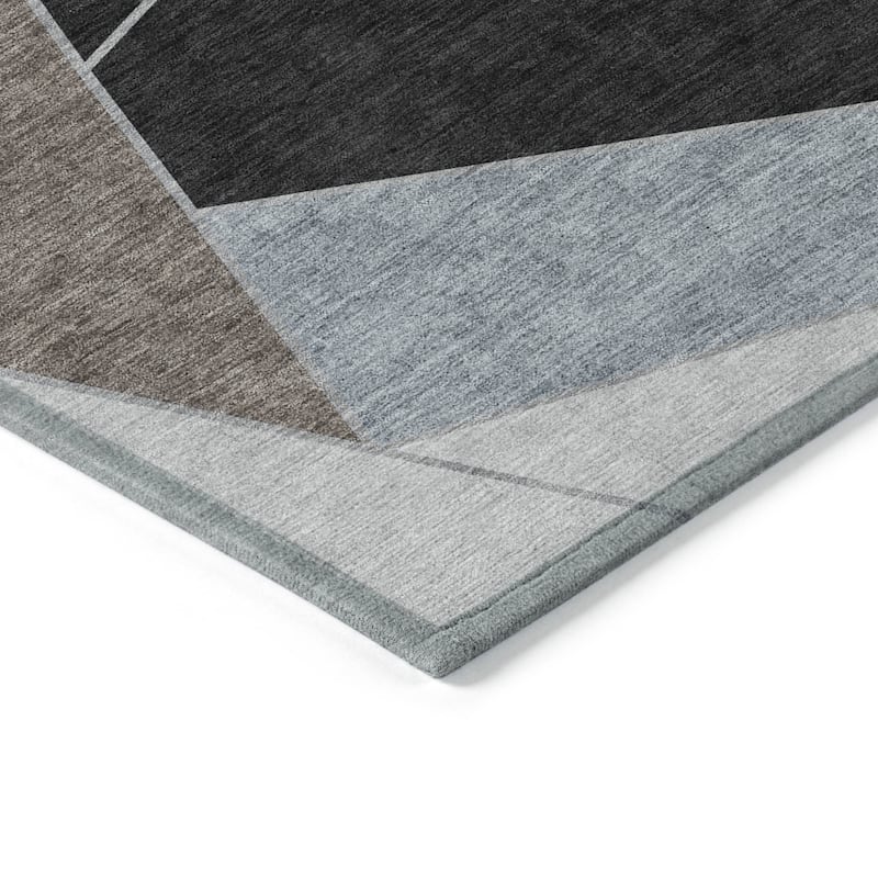 HomeRoots Geometric Transitional Rectangle Outdoor Rug