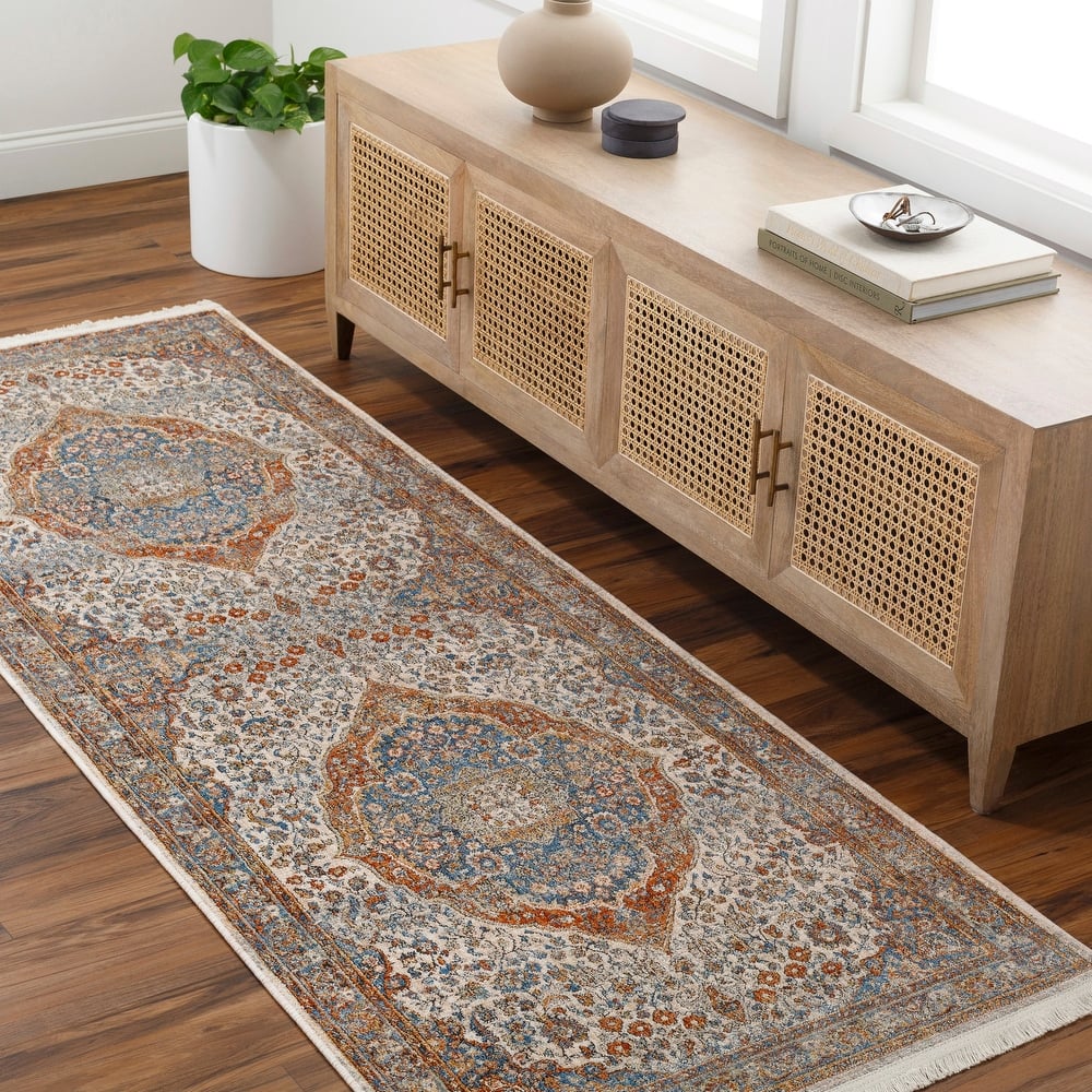 Hewan Traditional Area Rug