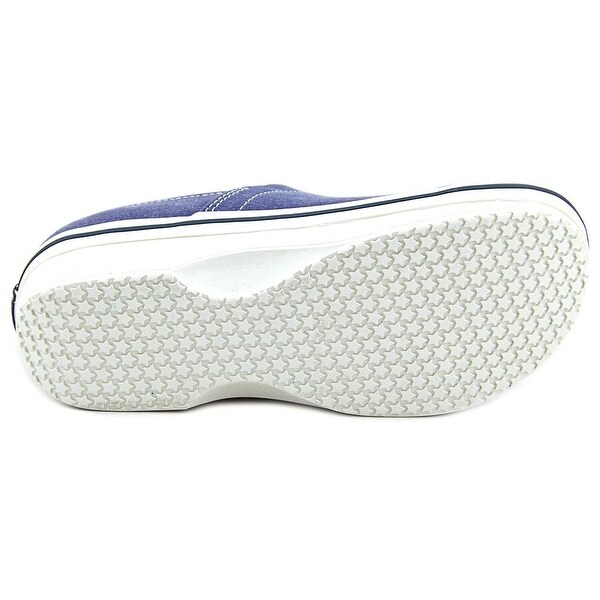 dansko canvas