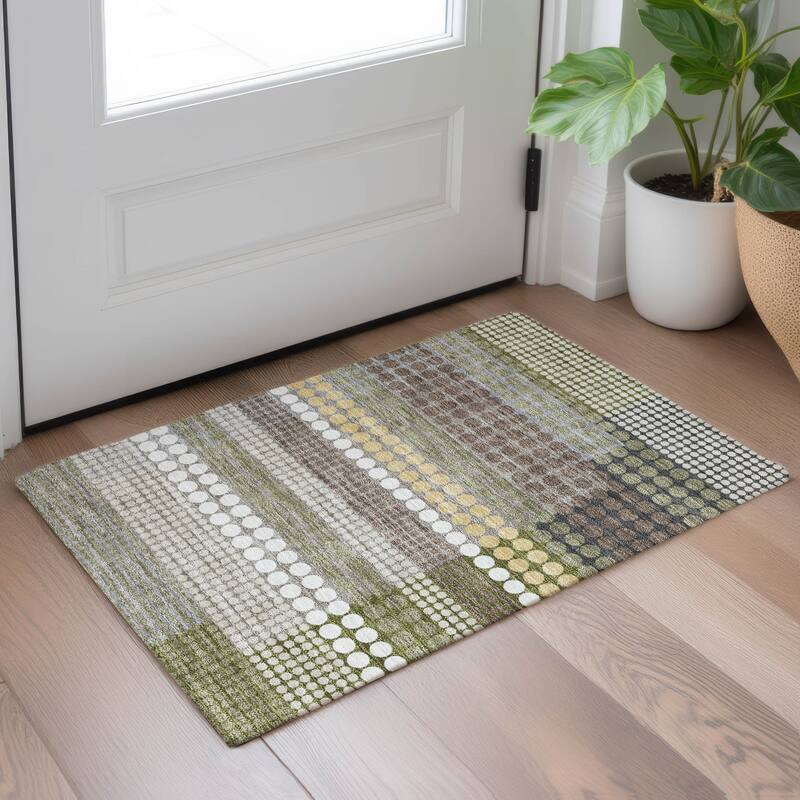 Machine Washable Indoor/ Outdoor Casual Dotty Chantille Rug