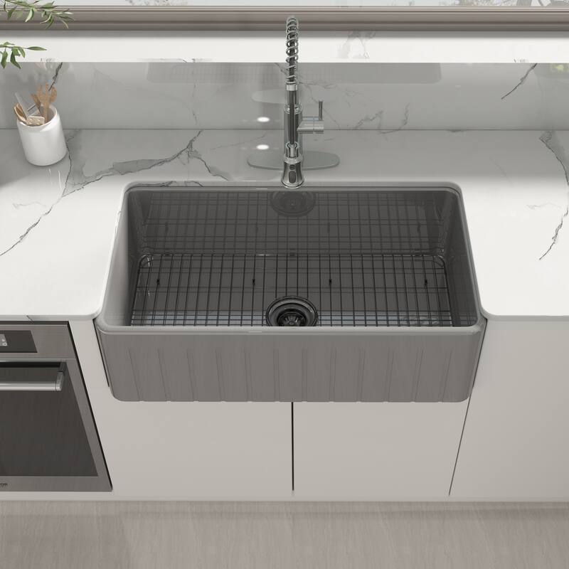 33 in. Farmhouse/Apron-Front Single Bowl Fireclay Kitchen Sink with Striped Design Reversible Installation, Grid and Strainer