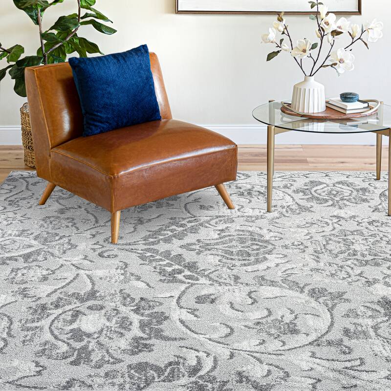 Mayson Farmhouse Floral Indoor Area Rug - 5'3'' x 7'3'' - Gray