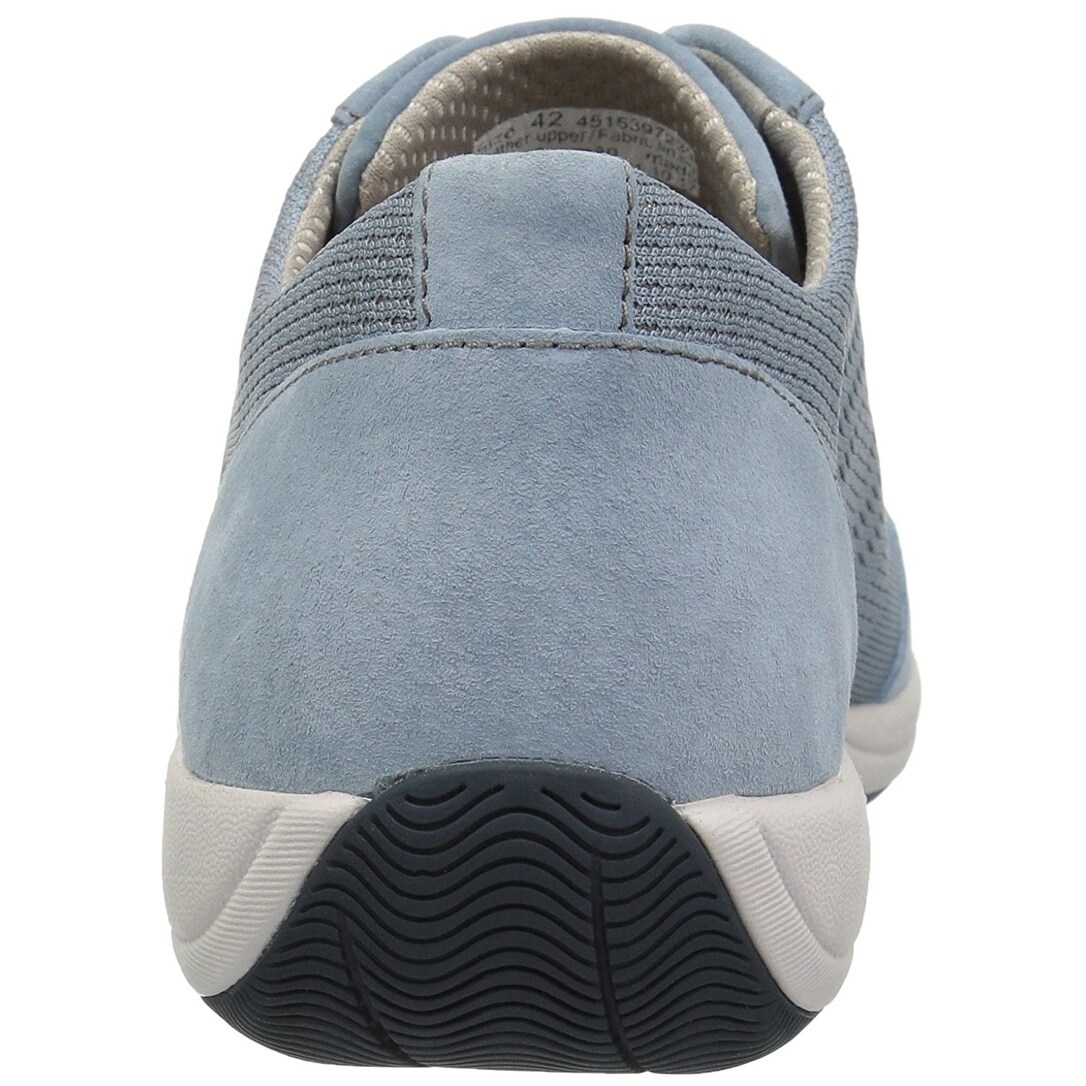 dansko hayes sneaker