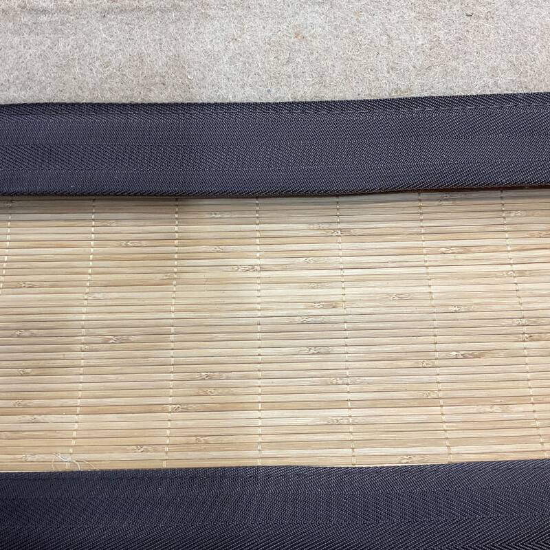 HERAT ORIENTAL Handmade Natural Rayon Bamboo Rug - 1'8 x 2'8