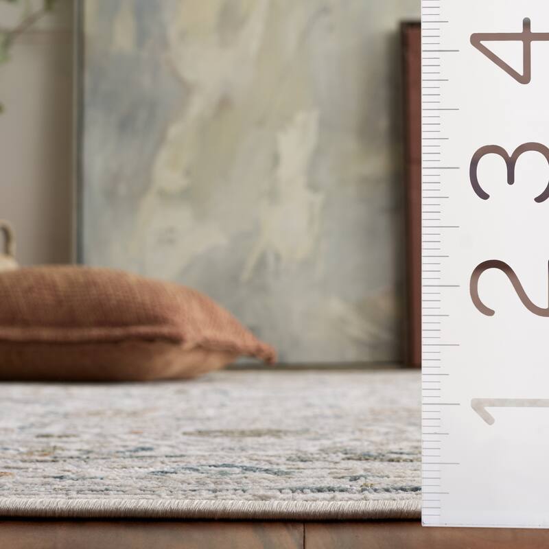 SAFAVIEH Maven Trienette Traditional Rug