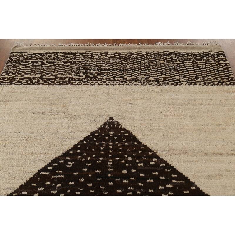 Hand Knotted Oriental 100% Wool Carpet Modern Tribal Beige & Ivories Moroccan Area Rug - 8' 1'' X 5' 8''