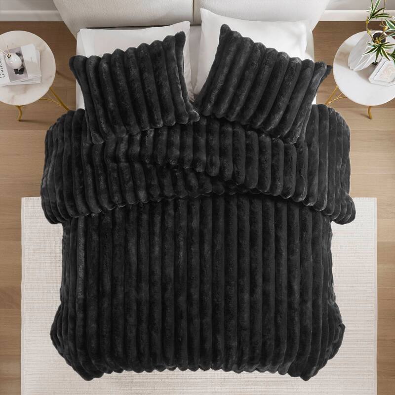3PCS Full/Queen Fluffy Faux Fur Comforter Set with Ribbed Texture and Velvet Backing