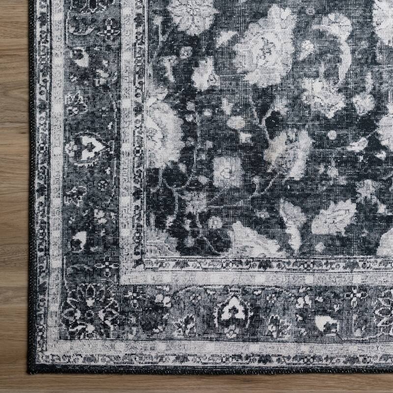 Addison Kensington Casual Vintage Non-skid Area Rug