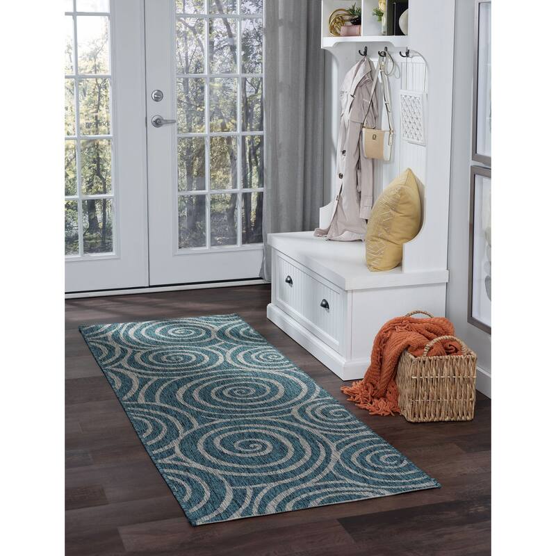 Colonnade Transitional Geometric Indoor/Outdoor Area Rug