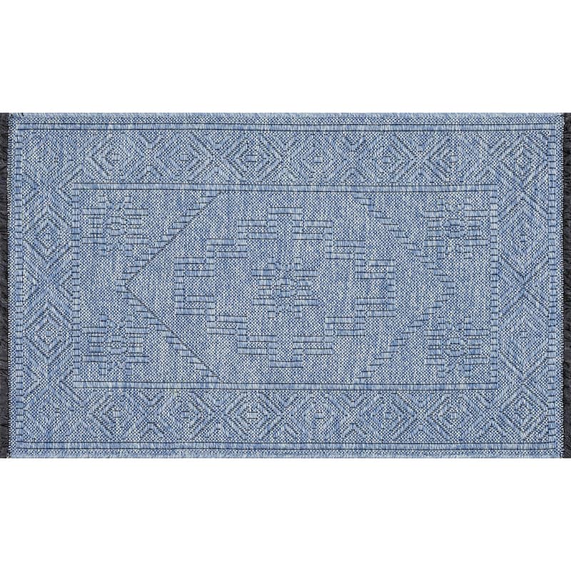 Alameda Solid Color Medallion Machine Washable Indoor Area Rug