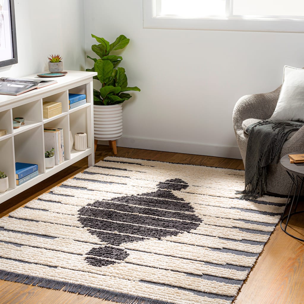 Artistic Weavers Krusha Graphic Global Bohemian Area Rug