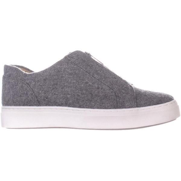 naturalizer cyan sneakers