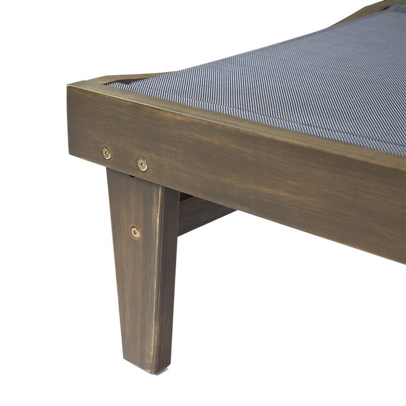 Outdoor solid wood frame mesh chaise lounge chair