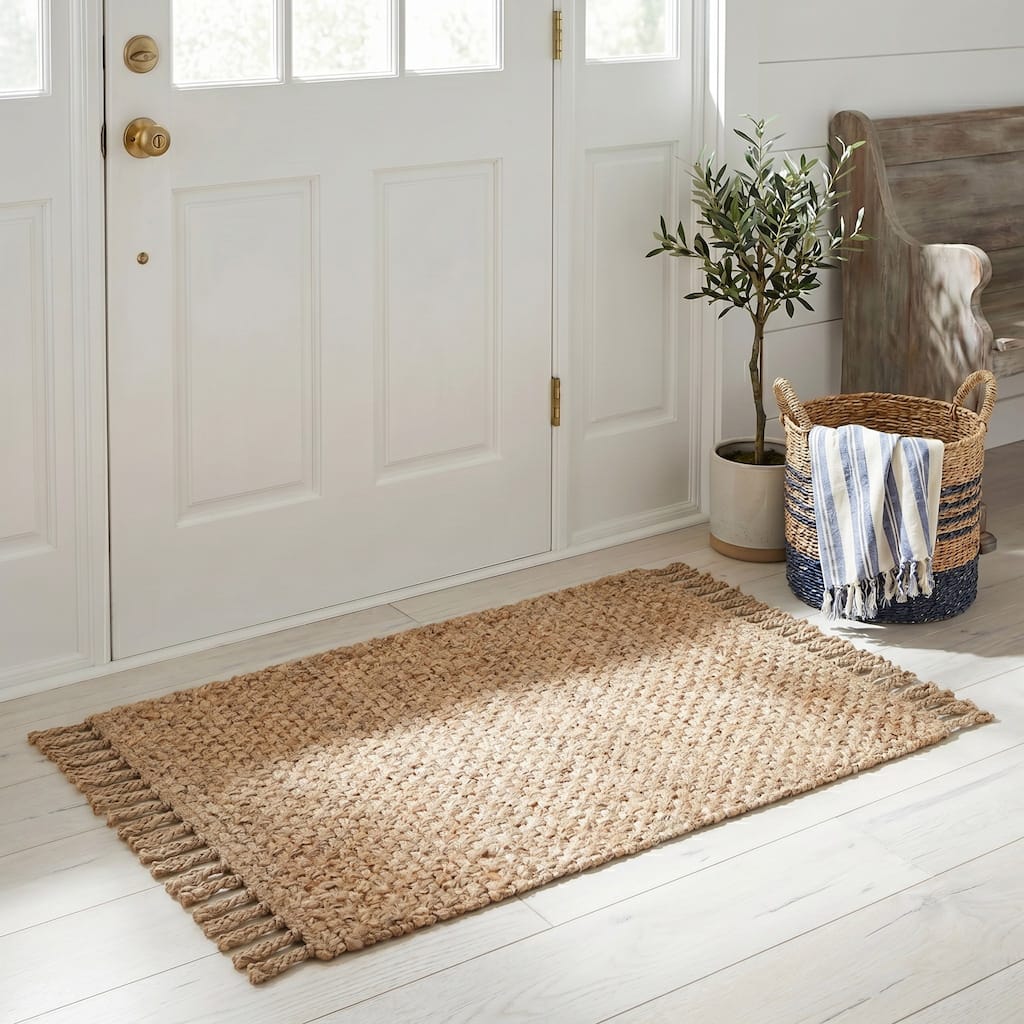 SAFAVIEH Handmade Natural Fiber Khloe Fringe Jute Rug