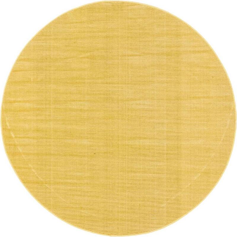 Traditional Yhogarc Collection Area Rug