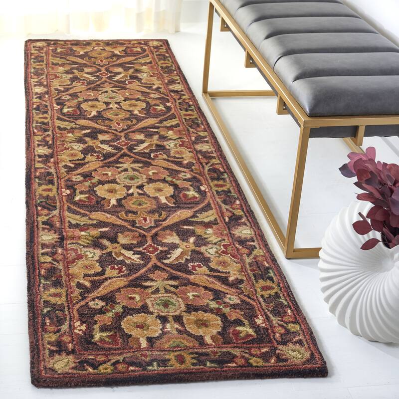 SAFAVIEH Handmade Antiquity Smiljka Traditional Oriental Wool Rug - 2'3" x 8' Runner - Dark Plum/Gold