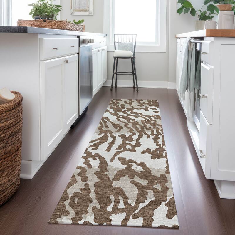 Machine Washable Indoor/ Outdoor Chantille Abstract Animal Print Rug
